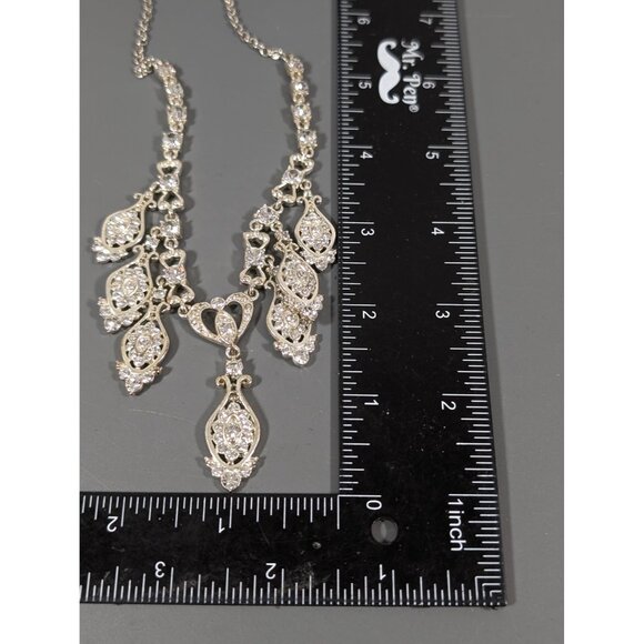 Elegant Silver Rhinestone Heart & Teardrop Dangle Necklace Art Deco 18" - Picture 10 of 10